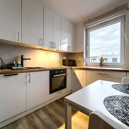 Czartoryskiego Cosy By Bookinghost * Wrocław