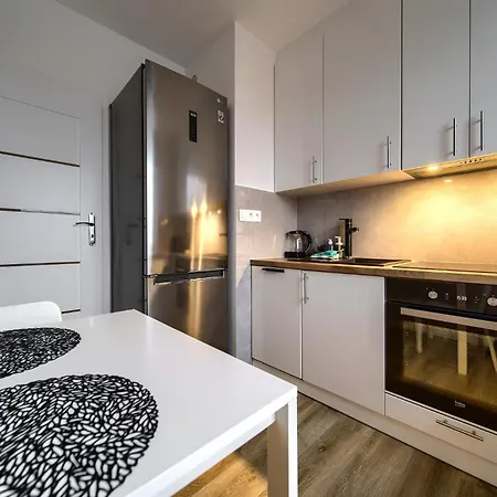 Apartament Czartoryskiego Cosy By Bookinghost *