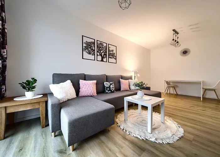 Czartoryskiego Cosy By Bookinghost Apartment Breslau